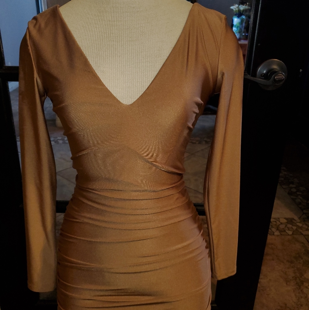 Gorgeous gold bodycon dress